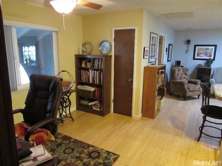 3308 Montclair Ct, Modesto, CA 95350 photo 5
