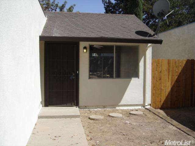 2808 Park Pl, Modesto, CA 95350 photo 1