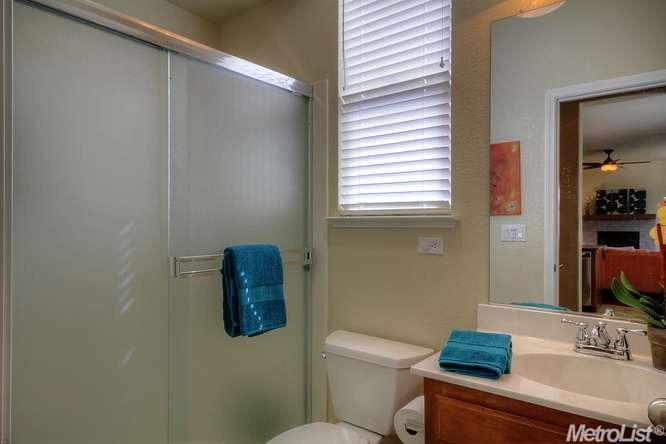 1689 Bermuda Ln, Manteca, CA 95337 photo 11