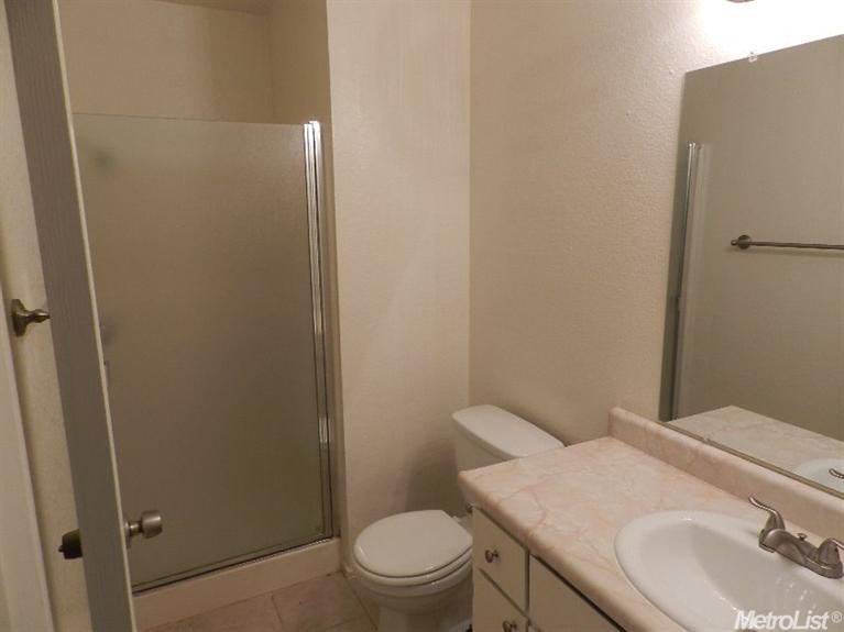 417 Algen Ct, Modesto, CA 95358 photo 9