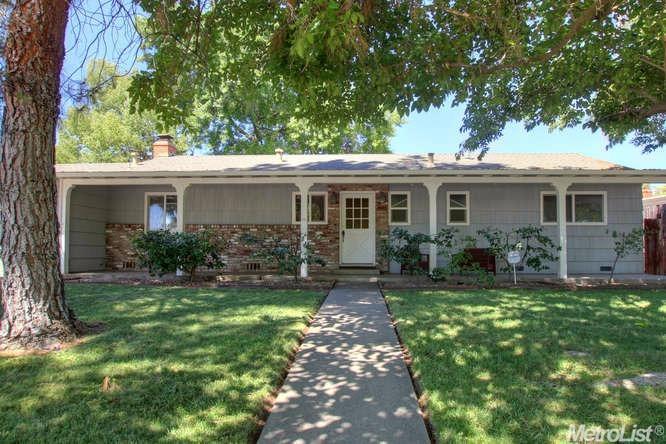 3831 Wingate Dr, Carmichael, CA 95608 photo 1