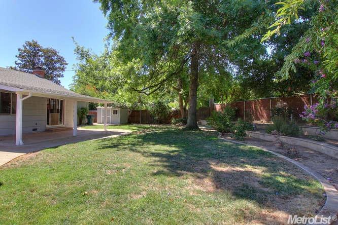 3831 Wingate Dr, Carmichael, CA 95608 photo 4