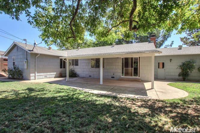 3831 Wingate Dr, Carmichael, CA 95608 photo 3