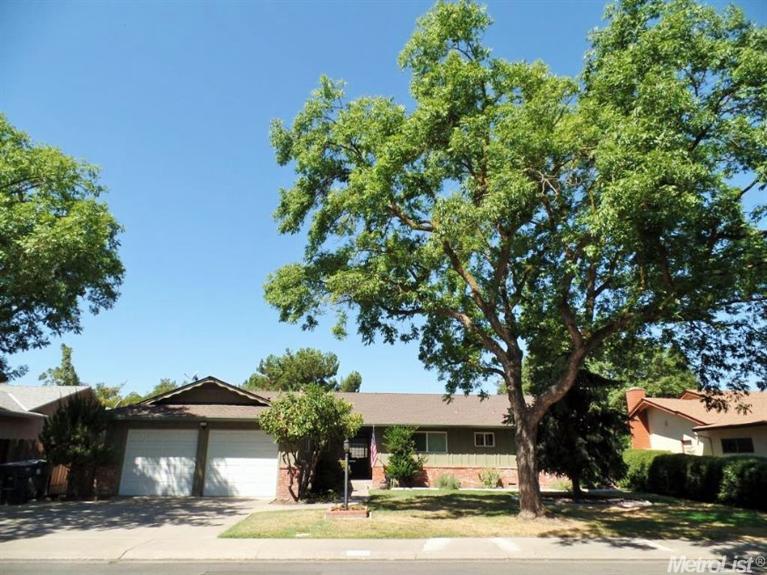 1325 Palomar Way, Modesto, CA 95355 photo 2