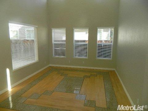 2530 Neptune Ct, Tracy, CA 95304 photo 2