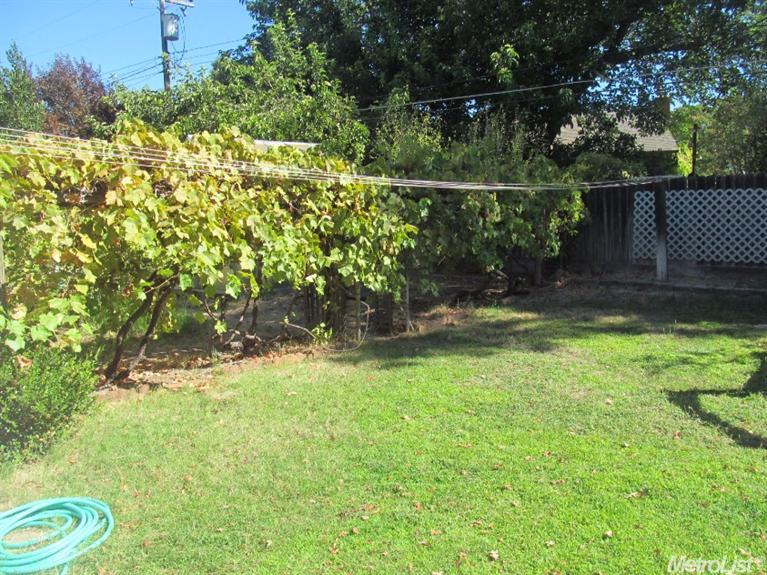 3820 Ballard Dr, Carmichael, CA 95608 photo 5