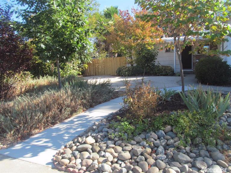 3820 Ballard Dr, Carmichael, CA 95608 photo 3
