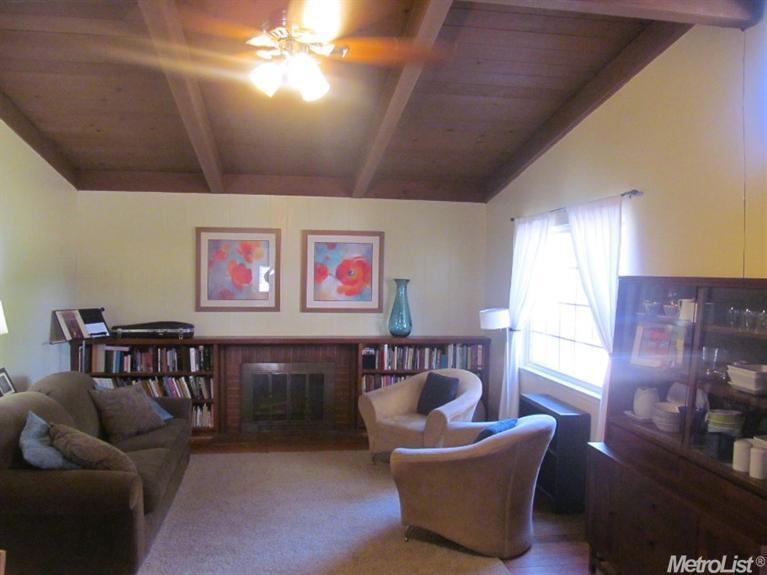 3820 Ballard Dr, Carmichael, CA 95608 photo 6