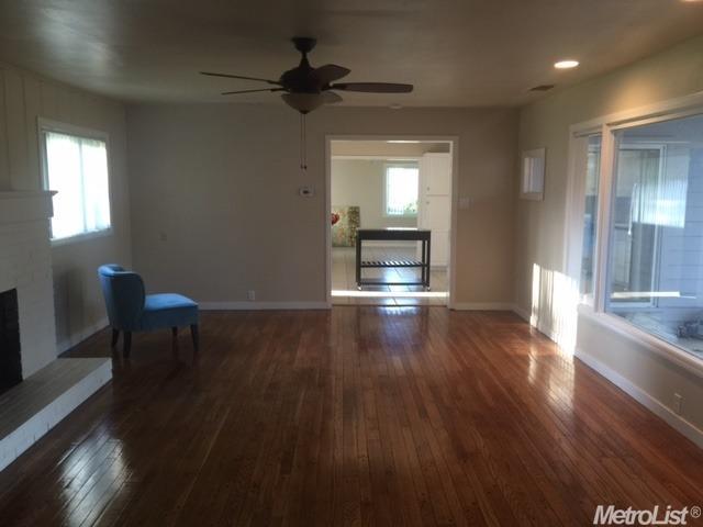 2805 Root Ave, Carmichael, CA 95608 photo 3