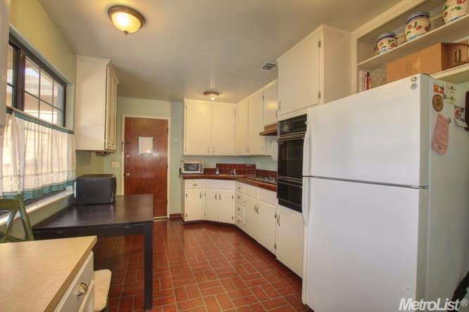 5322 Kenneth Ave, Carmichael, CA 95608 photo 8