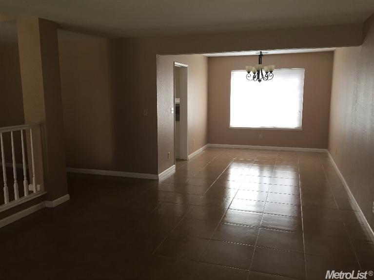 3408 Setrok Dr, Modesto, CA 95356 photo 2