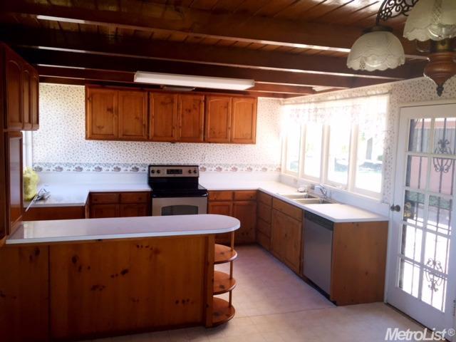 2522 Druet, Lodi, CA 95242 photo 2