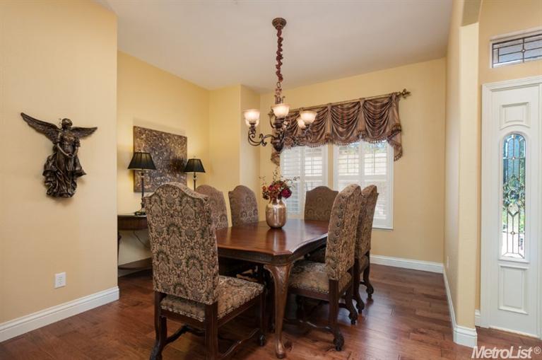 6501 Swallowsview Ct, Rocklin, CA 95677 photo 4
