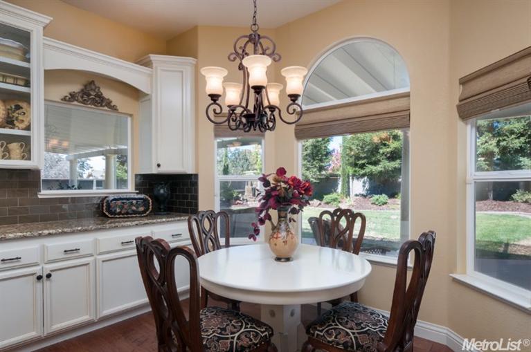 6501 Swallowsview Ct, Rocklin, CA 95677 photo 3
