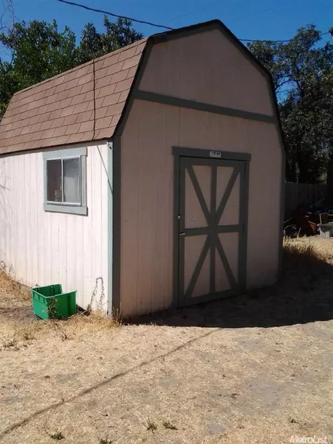 229 Colfax Ave, Modesto, CA 95354 photo 12