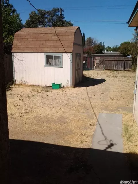 229 Colfax Ave, Modesto, CA 95354 photo 9