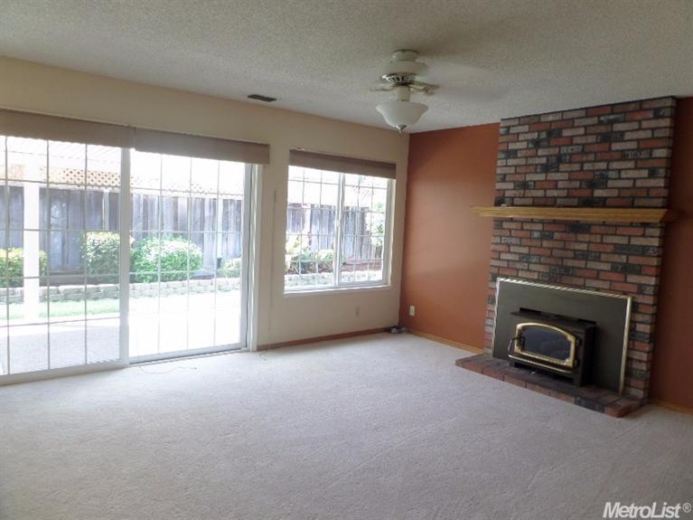 792 Scarlett Dr, Tracy, CA 95376 photo 5