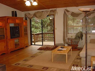 6984 Pine Cone Dr, Pollock Pines, CA 95726 photo 3