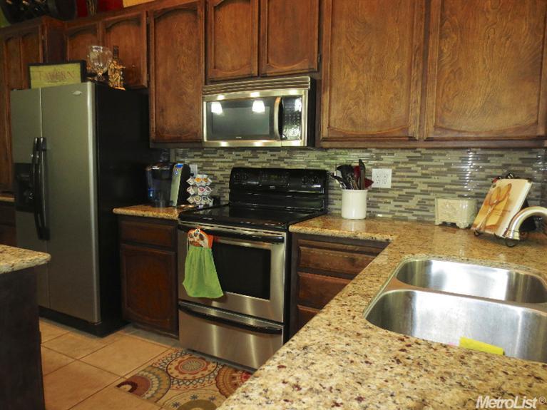 2305 Shadow Oak Ln, Modesto, CA 95355 photo 6