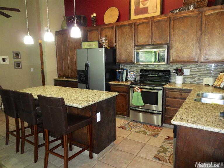 2305 Shadow Oak Ln, Modesto, CA 95355 photo 5