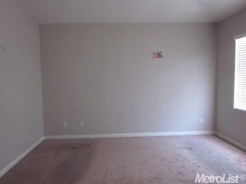 1842 Periwinkle Dr, Tracy, CA 95376 photo 12