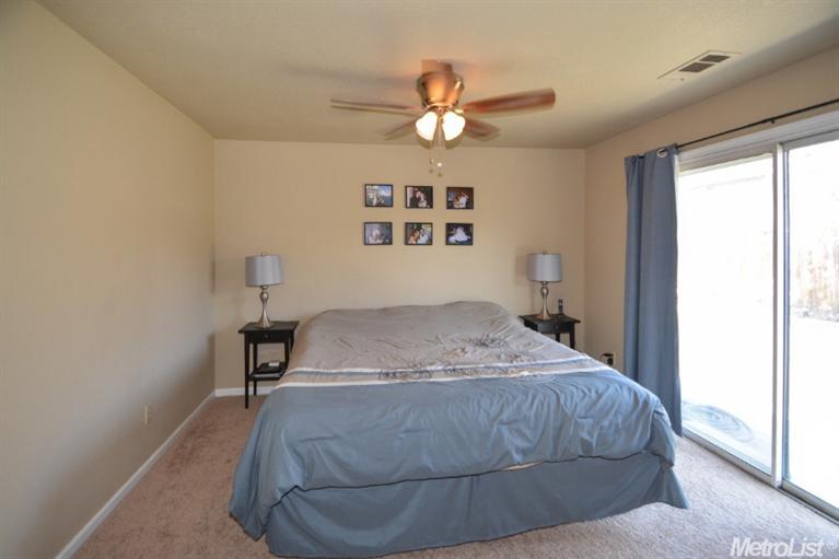 655 Jonquil Dr, Lathrop, CA 95330 photo 7