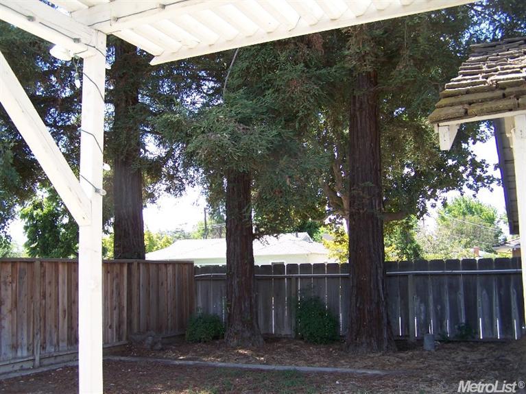 1880 Arbor Way, Turlock, CA 95380 photo 13