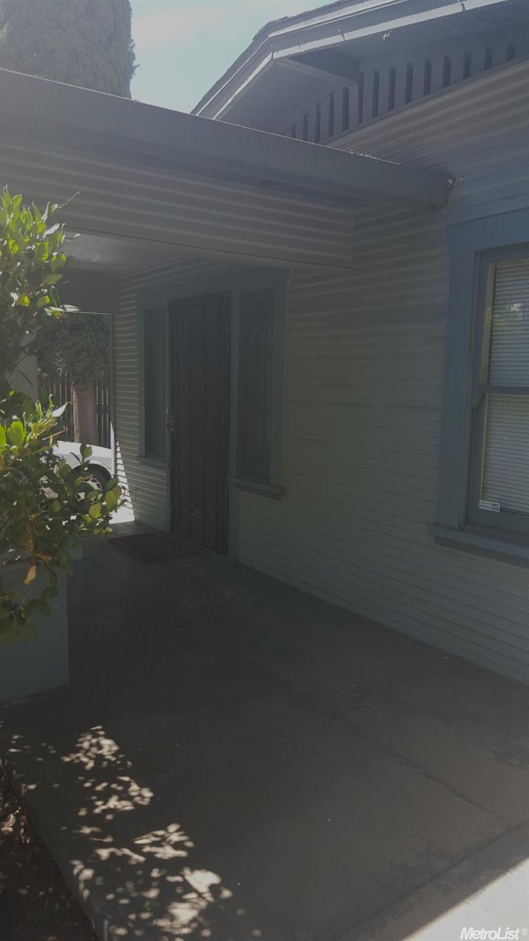 407 Bodem St, Modesto, CA 95350 photo 1