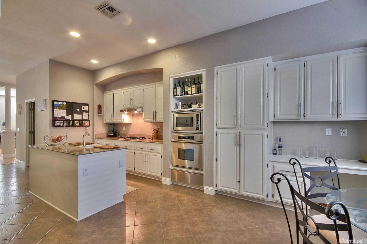 5722 Chaffey Ln, Carmichael, CA 95608 photo 11
