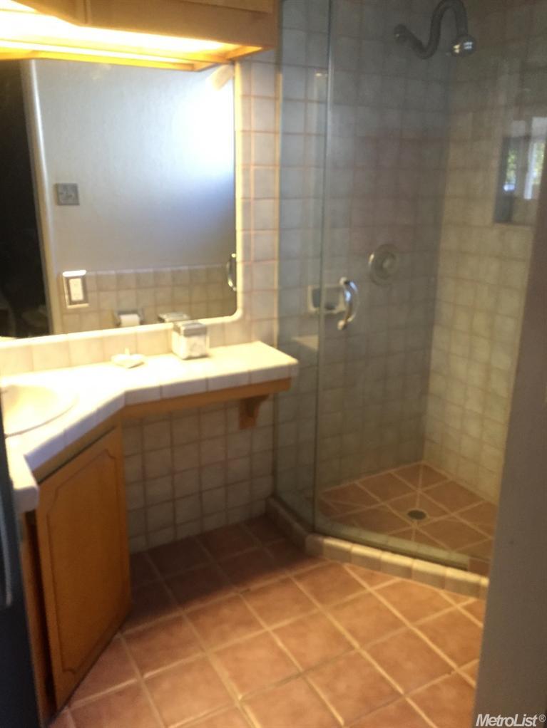 490 Hintz Ave, Tracy, CA 95376 photo 7