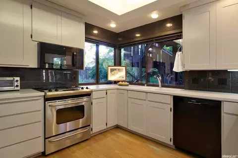 506 Jerome, Davis, CA 95616 photo 8