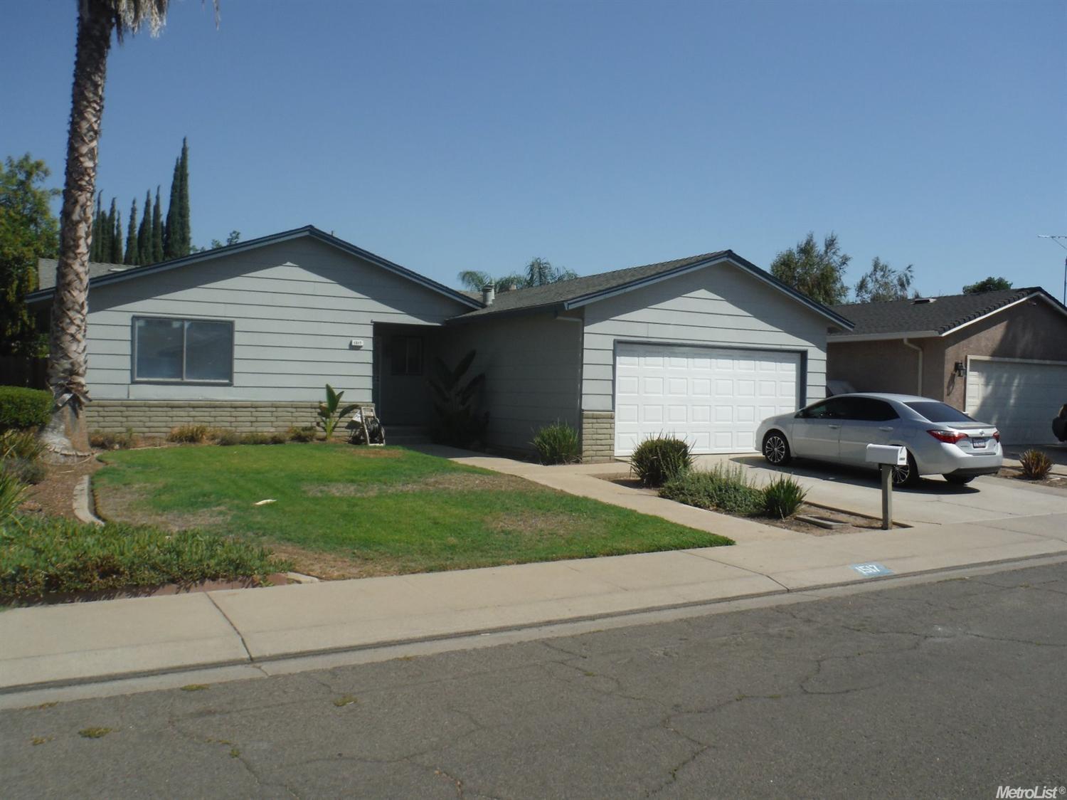 1517 Brixton Ln, Modesto, CA 95356 photo 2