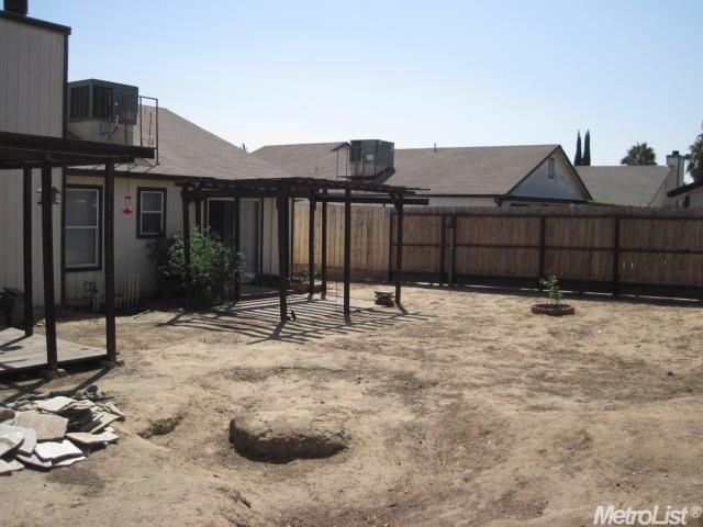 425 Montague Ct, Modesto, CA 95351 photo 15