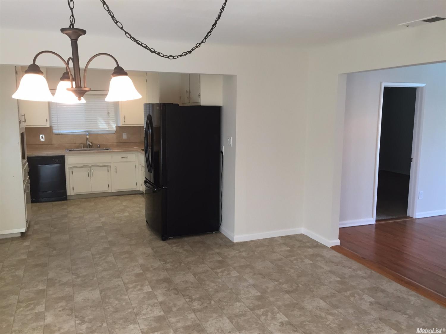5913 Marlin Cir, Carmichael, CA 95608 photo 4