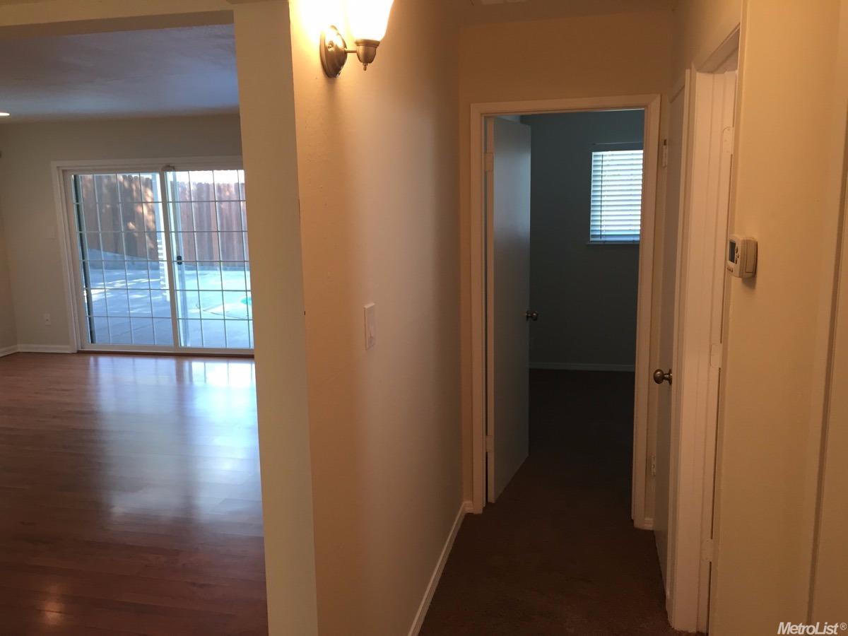 5913 Marlin Cir, Carmichael, CA 95608 photo 18