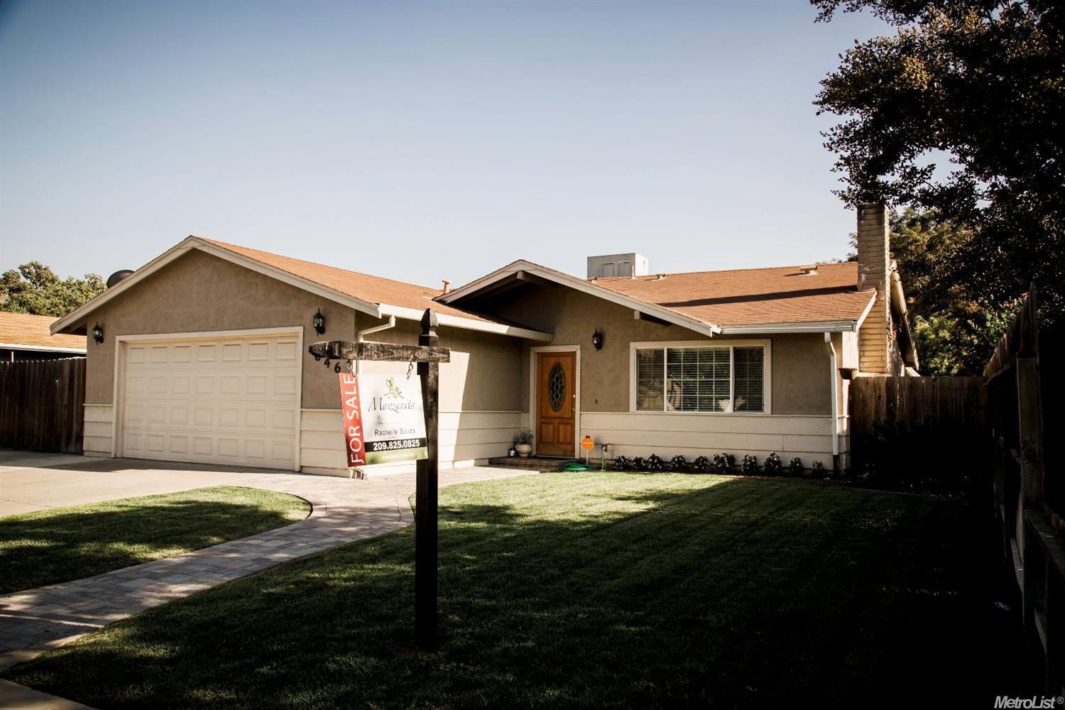 646 Blossom, Manteca, CA 95336 photo 1