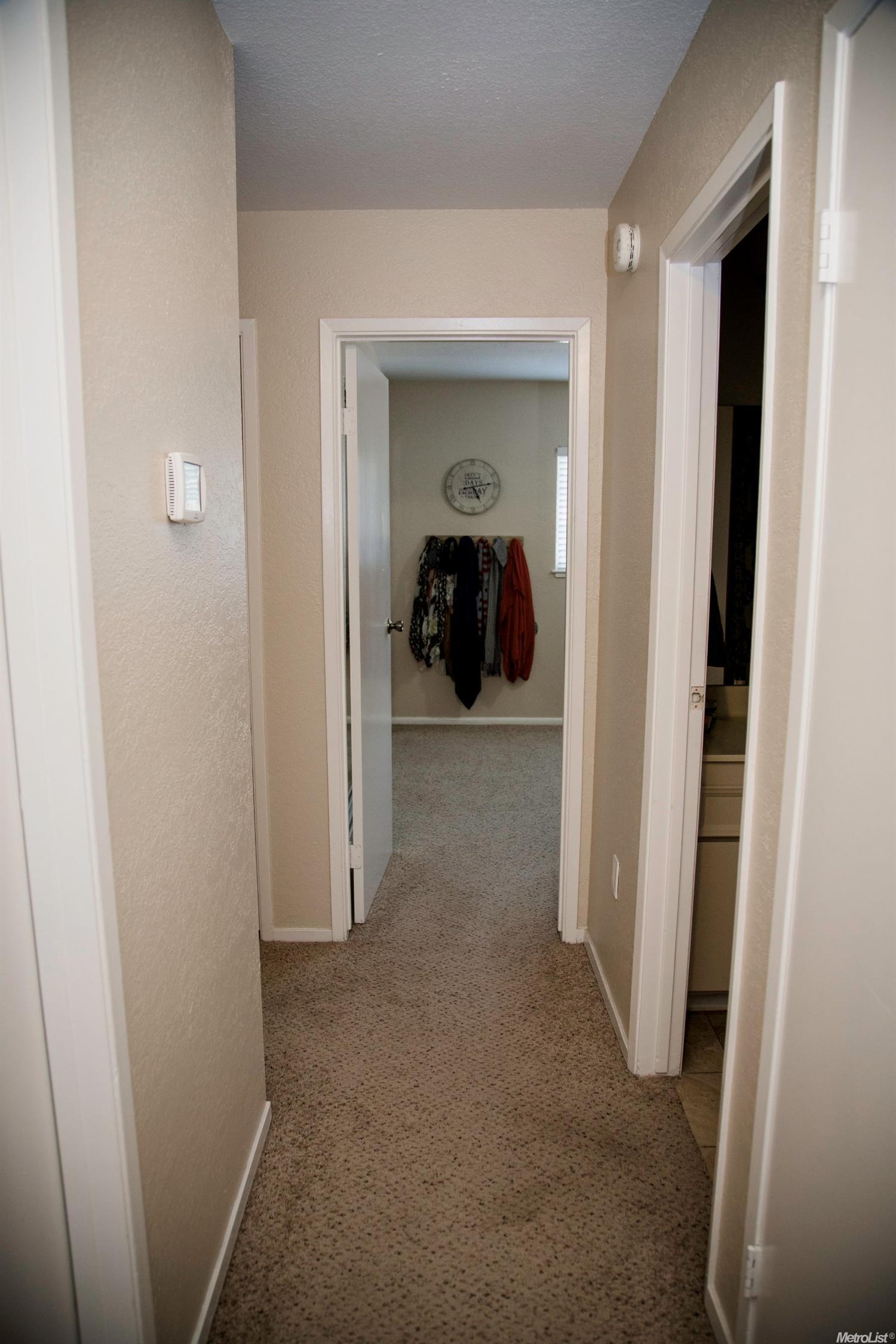 646 Blossom, Manteca, CA 95336 photo 11