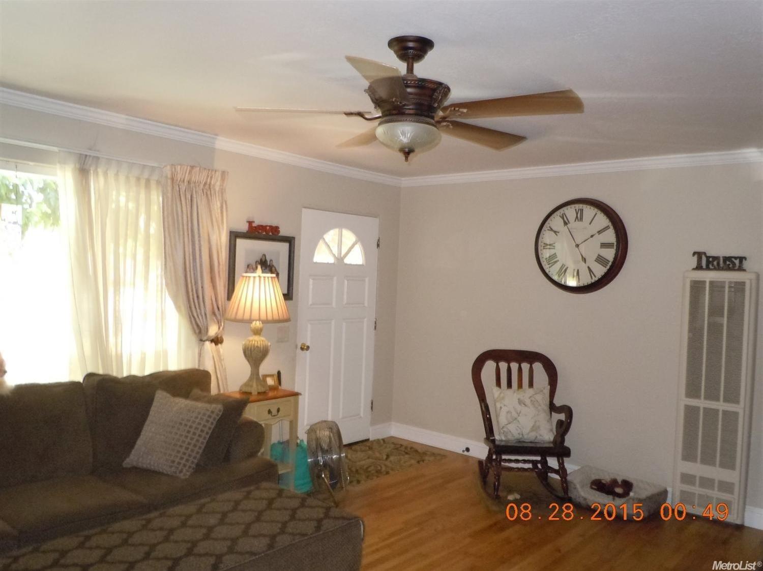 2042 4th St, Hughson, CA 95326 photo 3