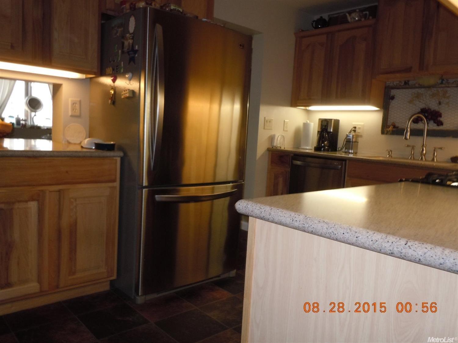 2042 4th St, Hughson, CA 95326 photo 5