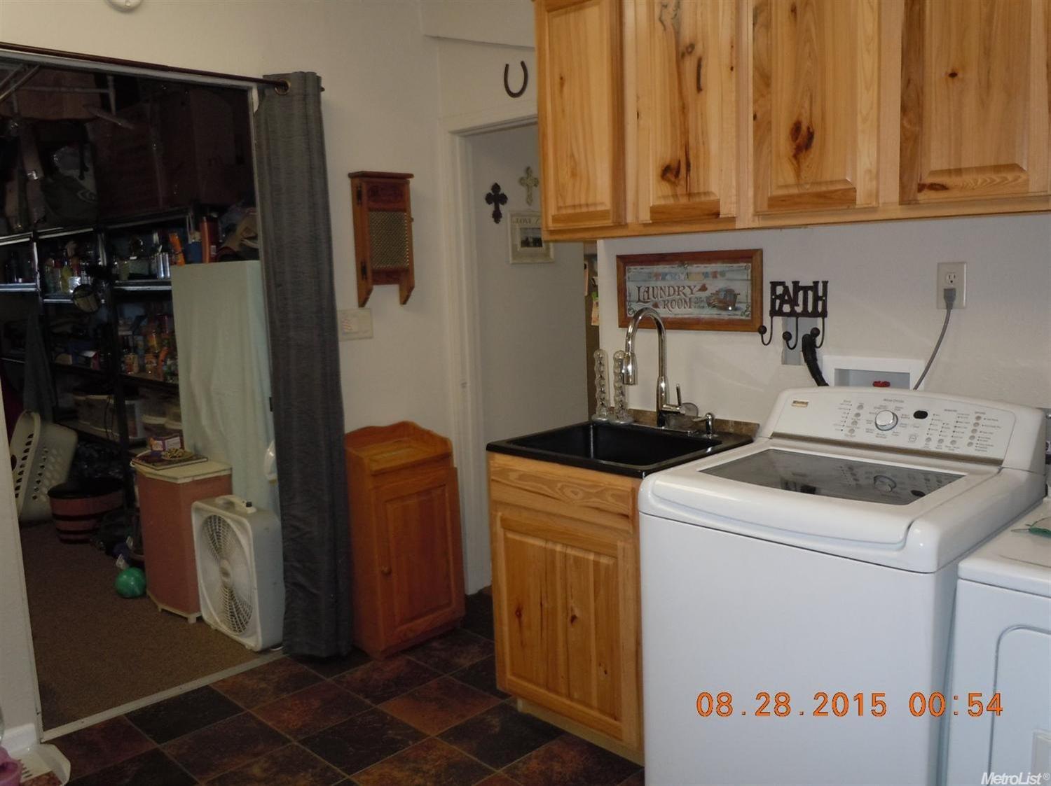 2042 4th St, Hughson, CA 95326 photo 16