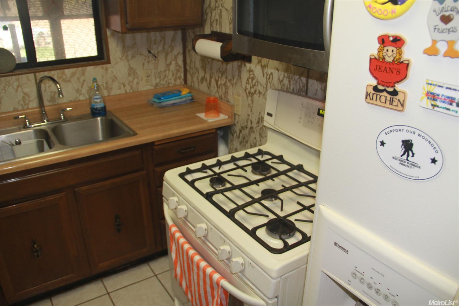124 California, Maxwell, CA 95955 photo 9