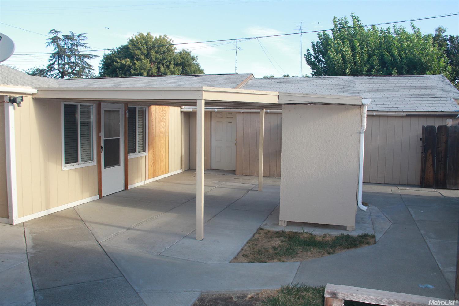 124 California, Maxwell, CA 95955 photo 2
