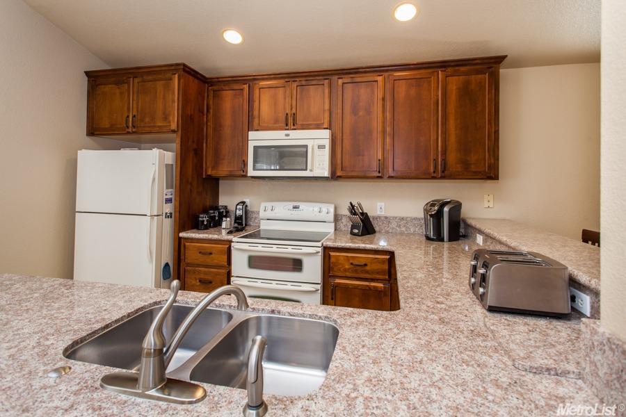 4020 Donovan Way, Turlock, CA 95382 photo 6