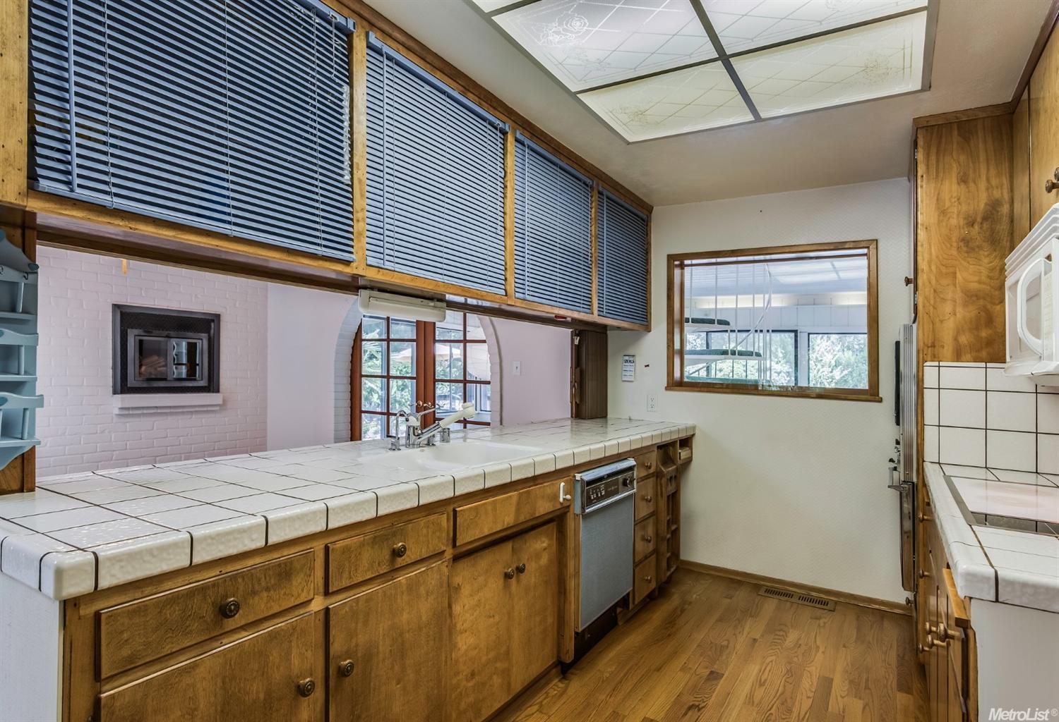 5509 Susan Way, Carmichael, CA 95608 photo 9