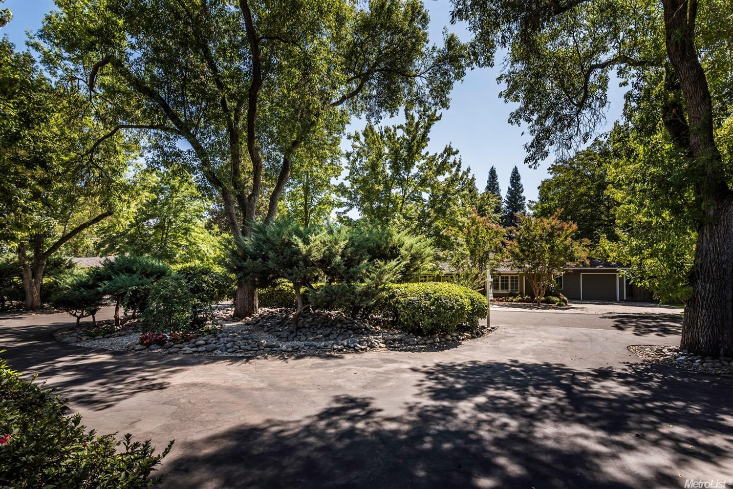 5509 Susan Way, Carmichael, CA 95608 photo 2