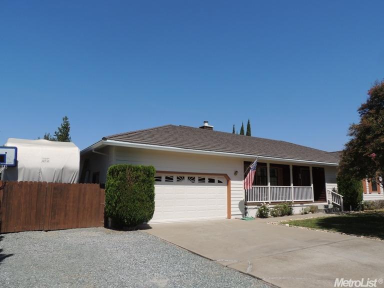 394 La Contenta Dr, Valley Springs, CA 95252 MLS 15058298