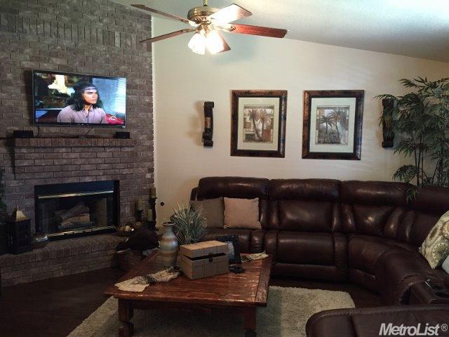 20187 Crystal Dr, Hilmar, CA 95324 photo 3
