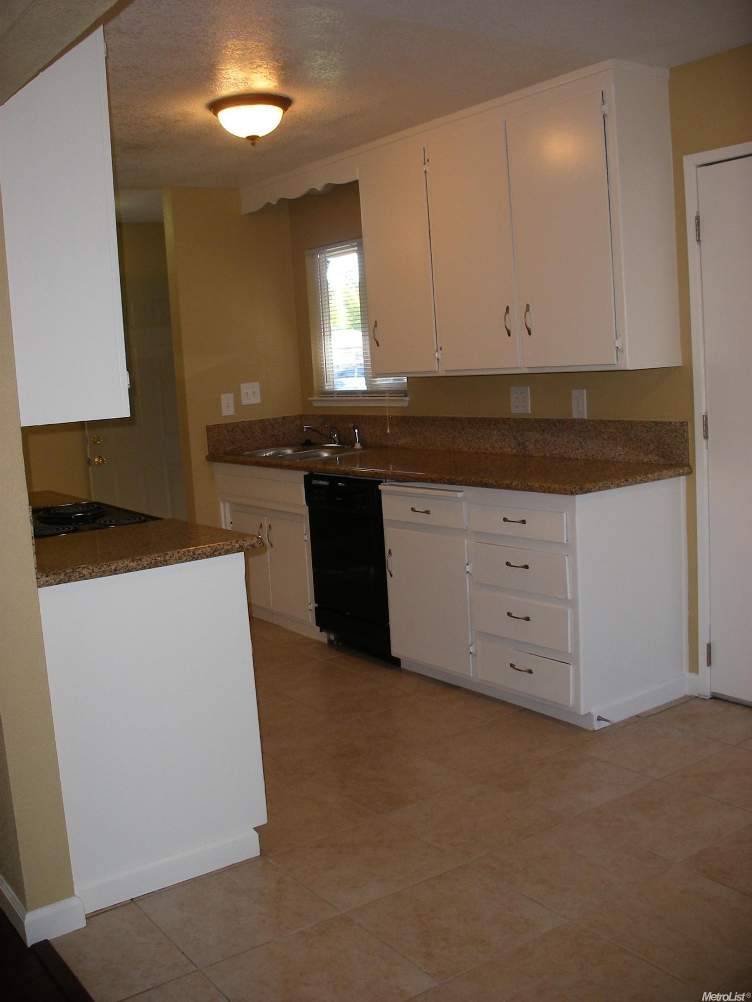 2708 Jennifer Dr, Modesto, CA 95350 photo 5