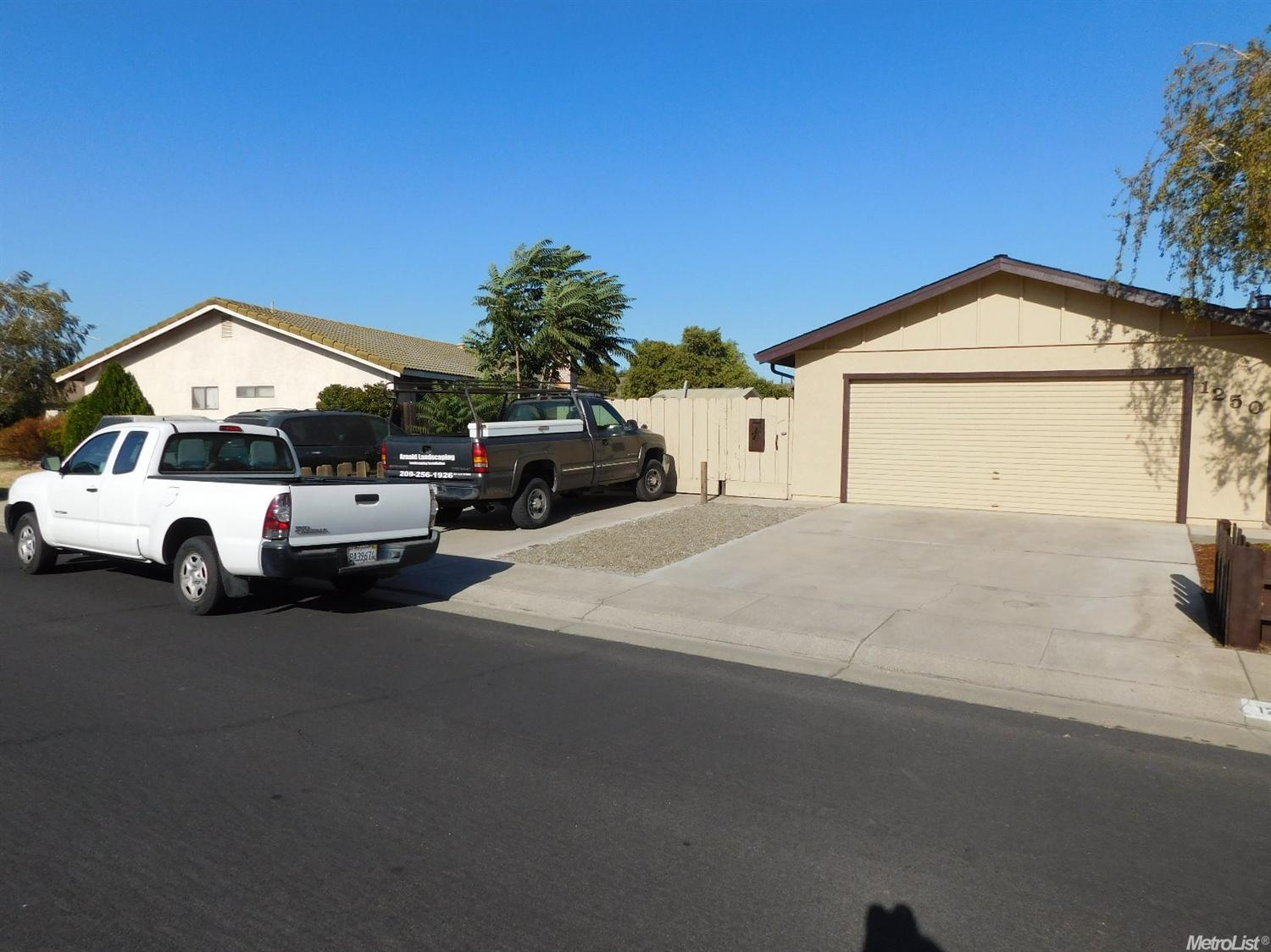 1250 Windsor Pl, Manteca, CA 95336 photo 4