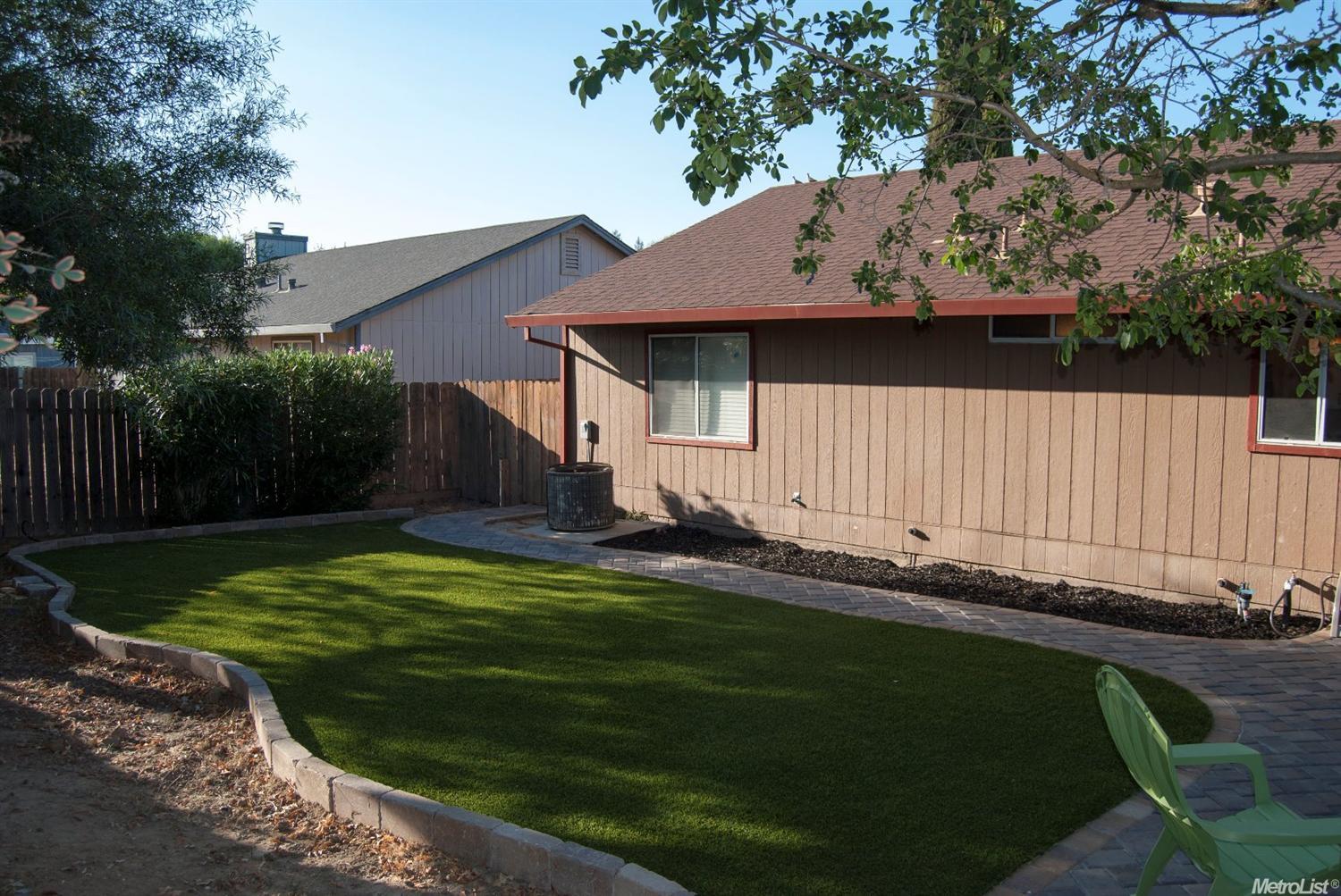 1056 Carpinteria Dr, Galt, CA 95632 photo 12